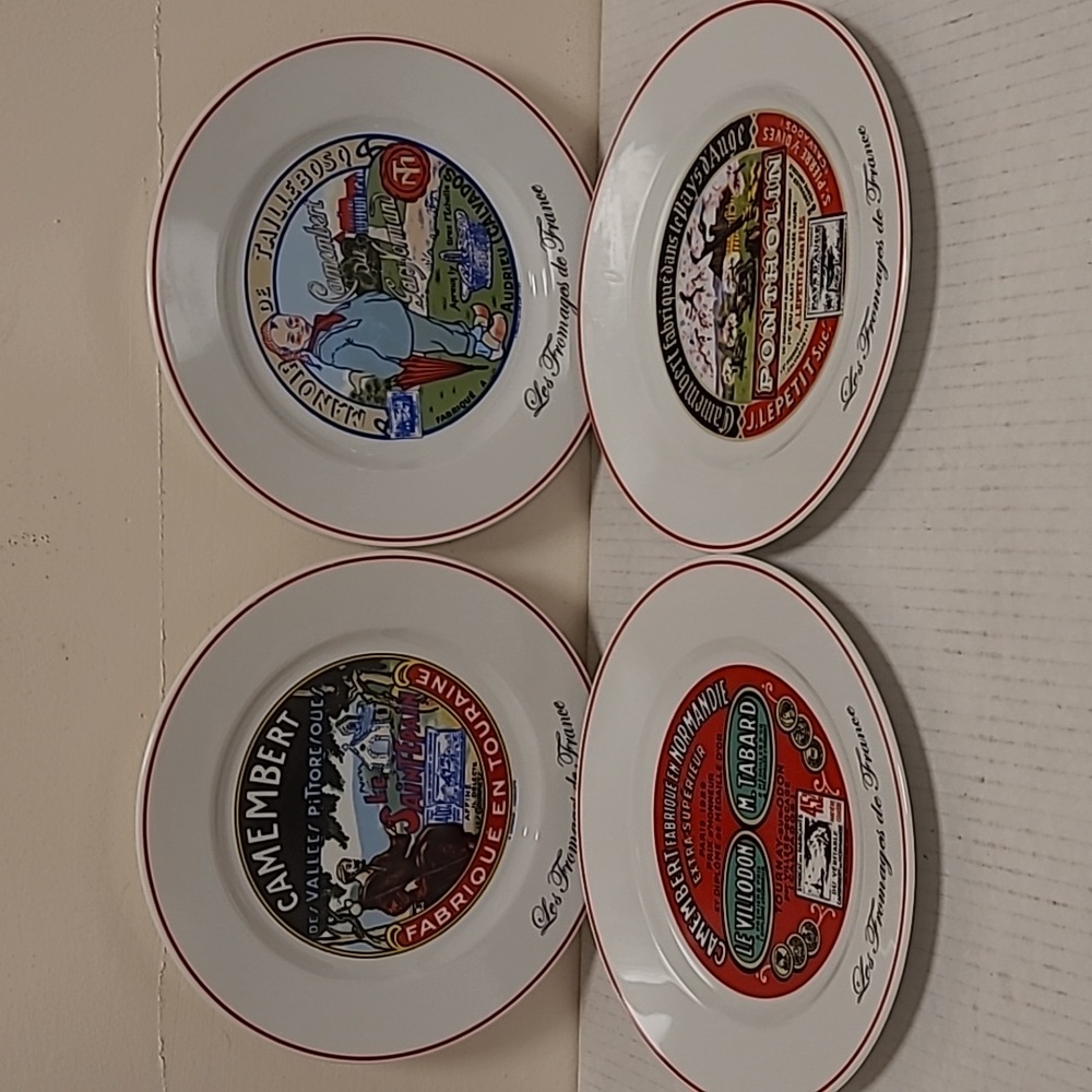 Set of 4 Vintage Cheeses of Frances Advertising Graphics Plates
